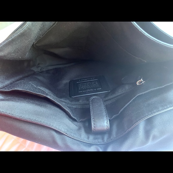 Coach Messenger Bag - Picture 4 of 4